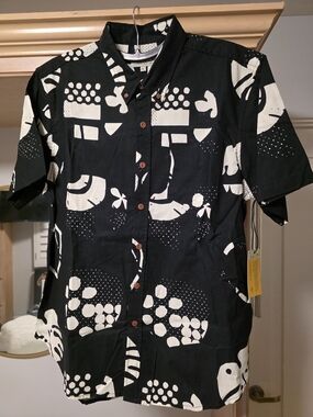 Men's Black & White Abstract Print Short-Sleeve Button-Down Shirt